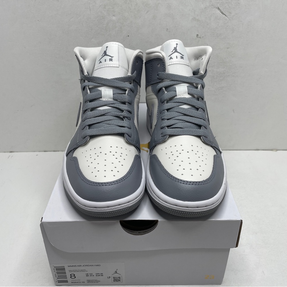 Nike Air Jordan 1 Retro Mid WMNS “Stealth” 2022 - Picture 2 of 4